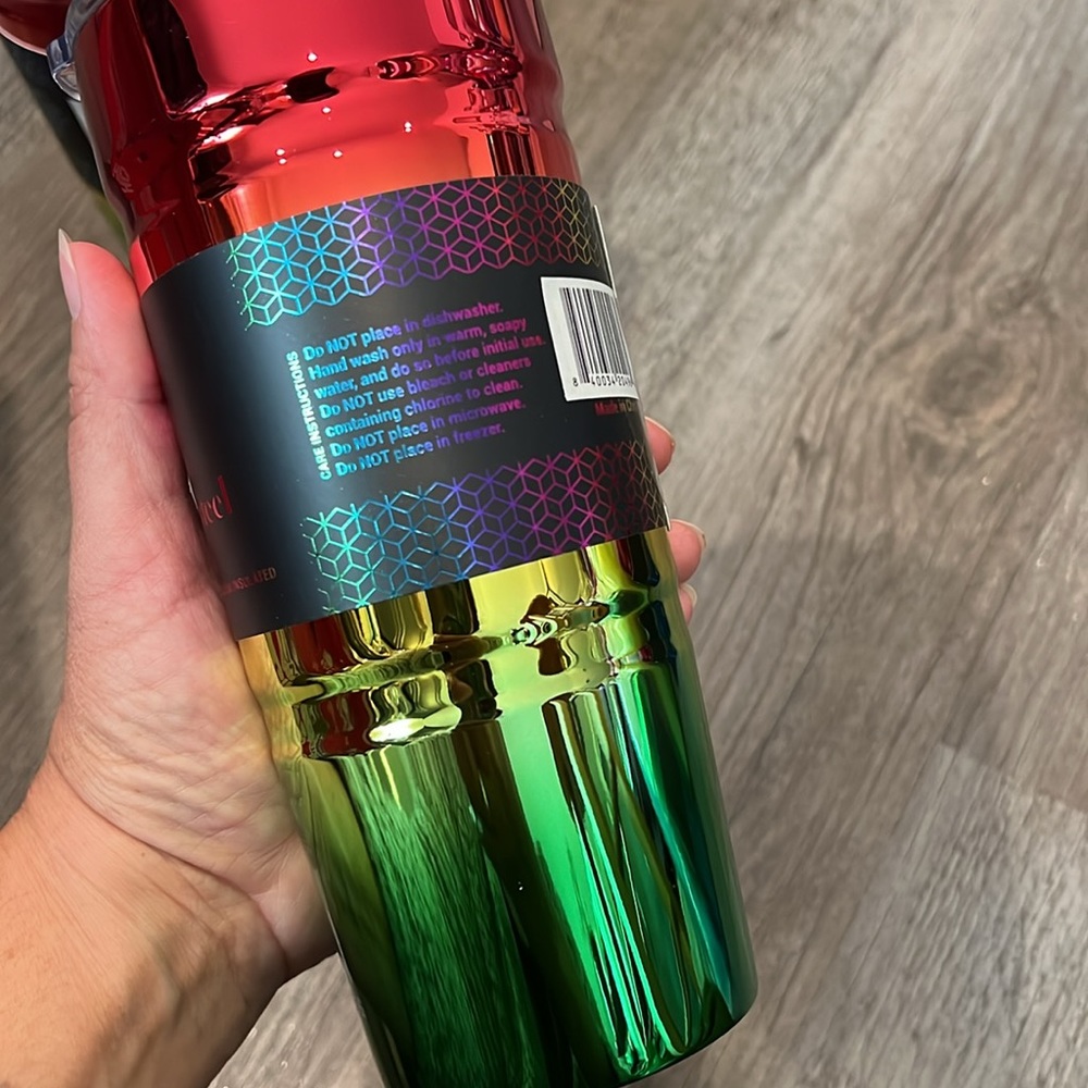NWT Wellness Double Wall Stainless Steel vacuum insulated 24 oz Tumbler set of 2 - Picture 10 of 10